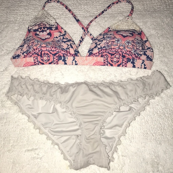 Swimsuit - Picture 1 of 1